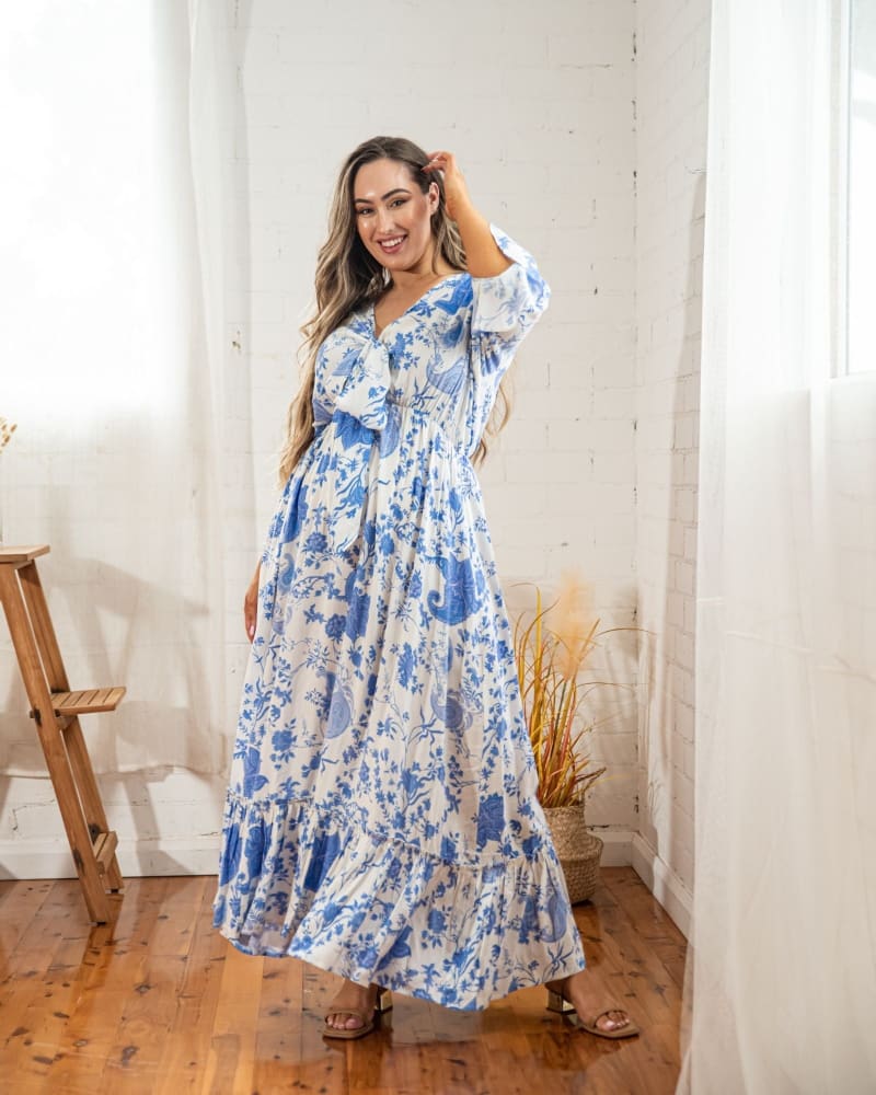 Front of a model wearing a size 12 Nicole Tie Front Maxi Dress in Paisley by Dani Marie. | dia_product_style_image_id:233354